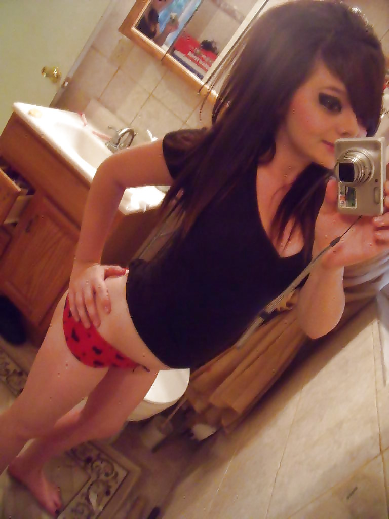 Extra of me. #9752063