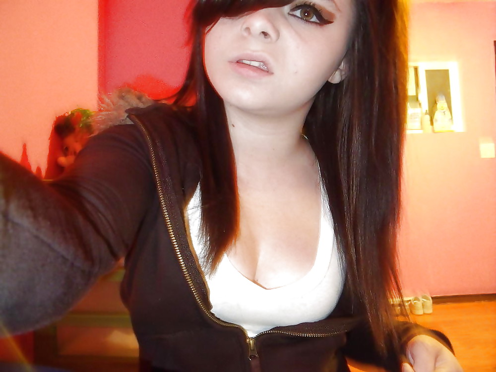 Extra of me. #9752108