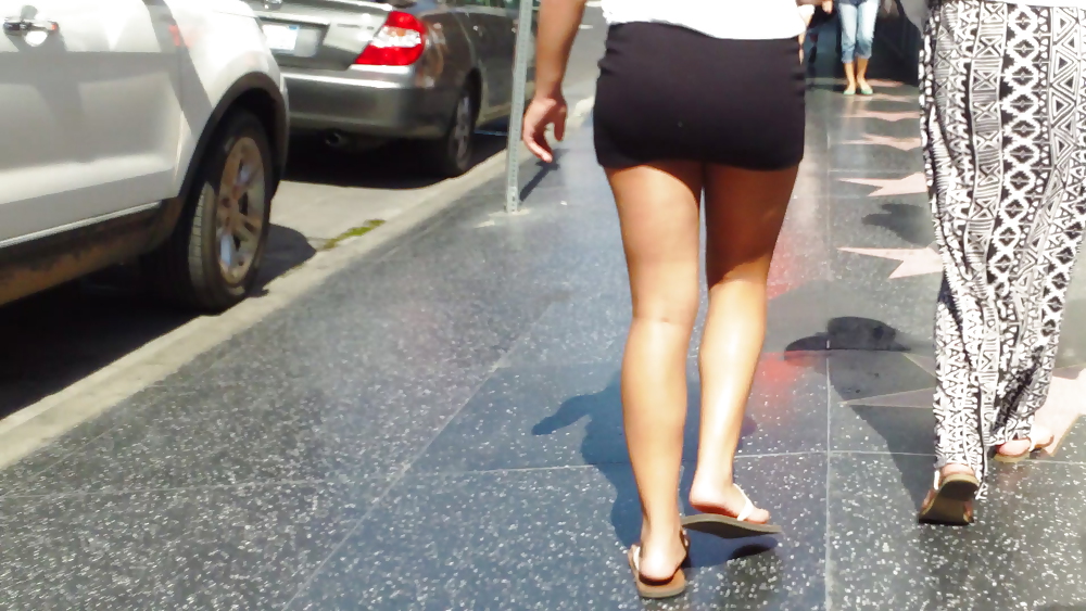 Sexy teen butts & ass in short skirts  #18490571