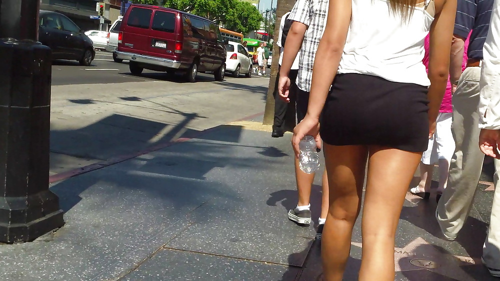 Sexy teen butts & ass in short skirts  #18490600