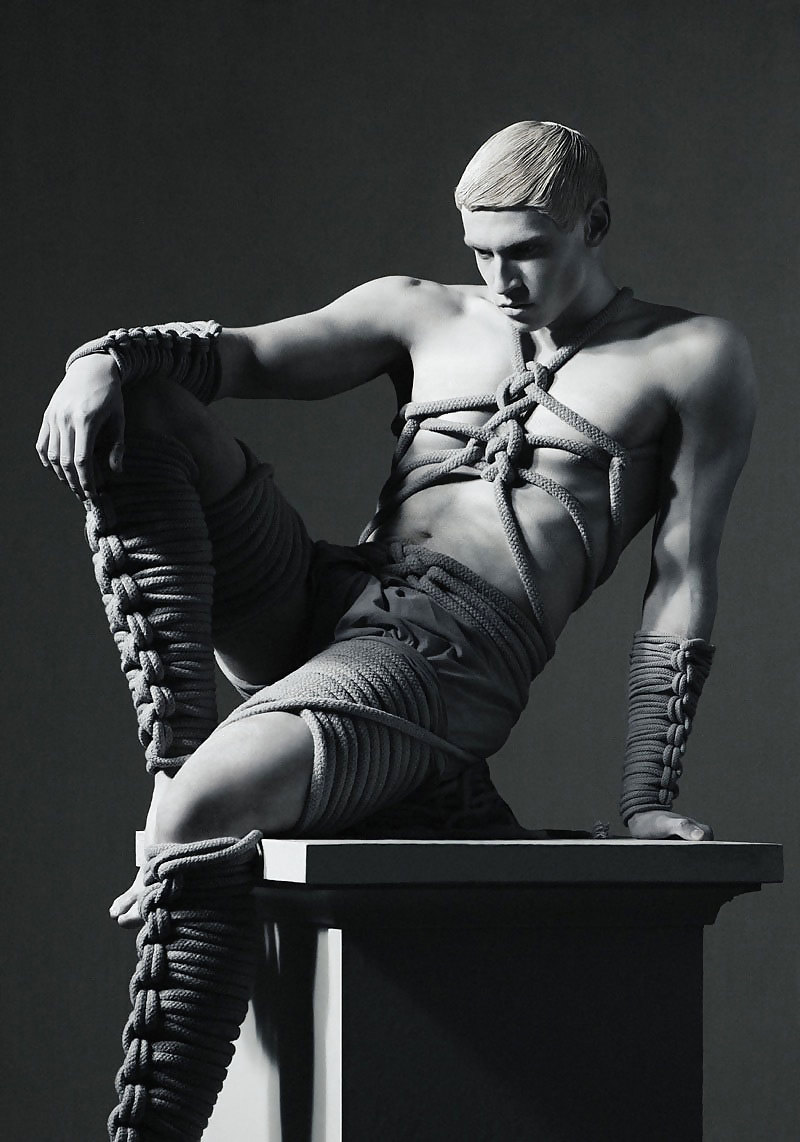 Statues... #18889232