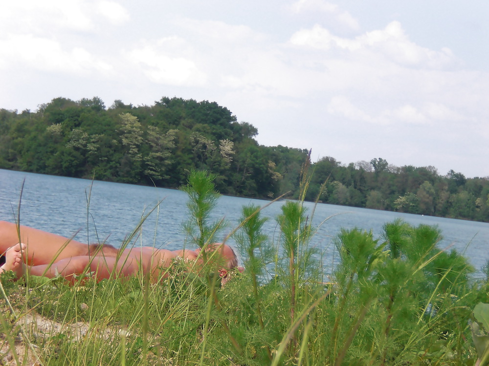 Estoy viendo
 #10388826