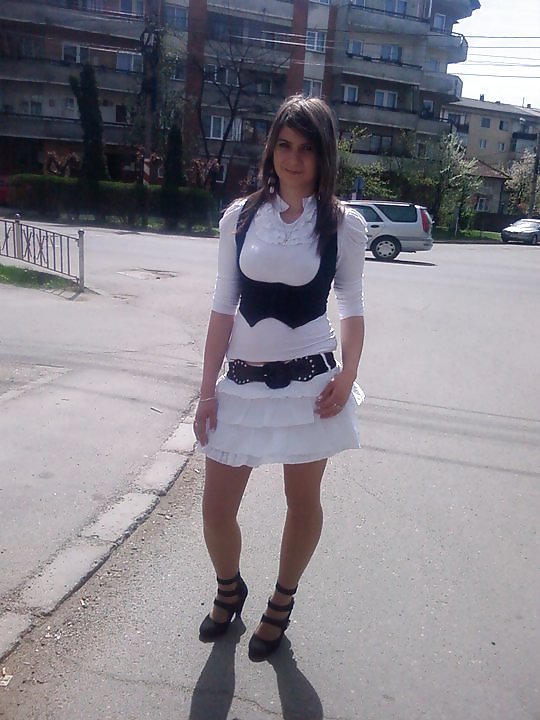 Hermosa chica 10
 #16624937