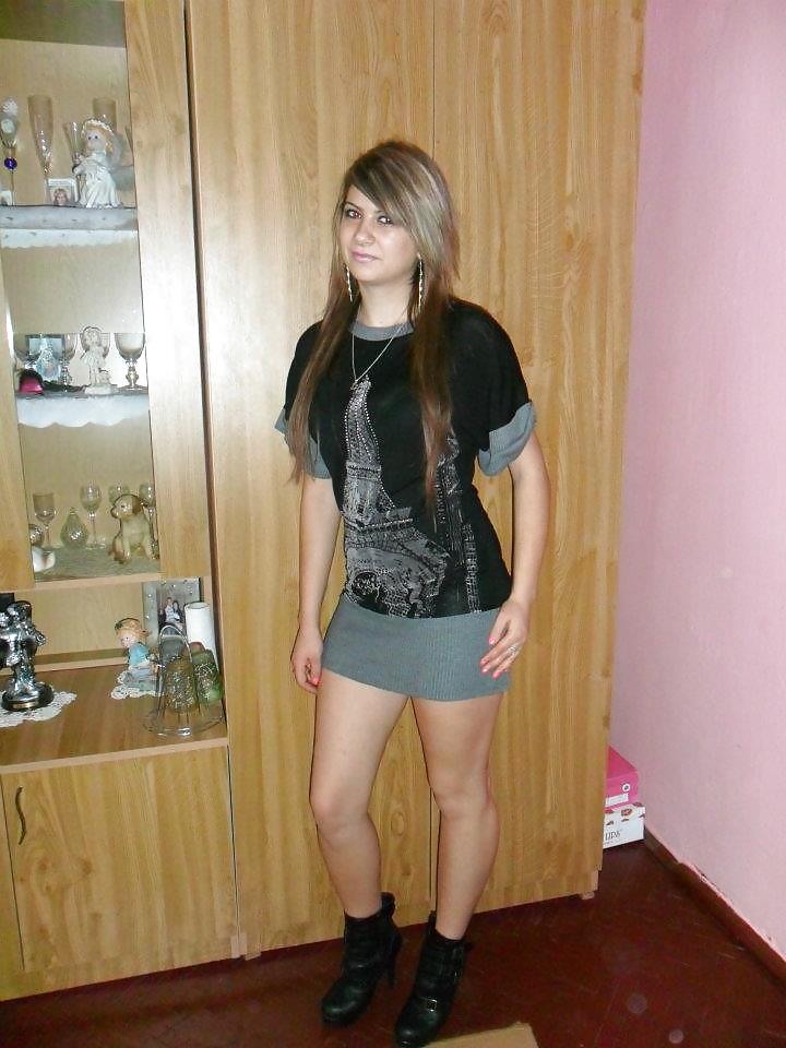 Hermosa chica 10
 #16625294