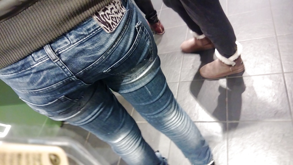 Ich Liebe Esel In Levis Jeans #18278985