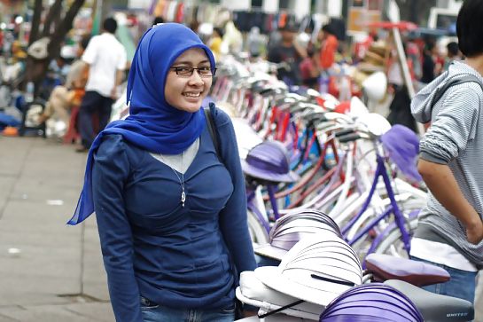 Beauté Et Foulard Hijab Indonésienne Chaude Hijab 5 #13547421
