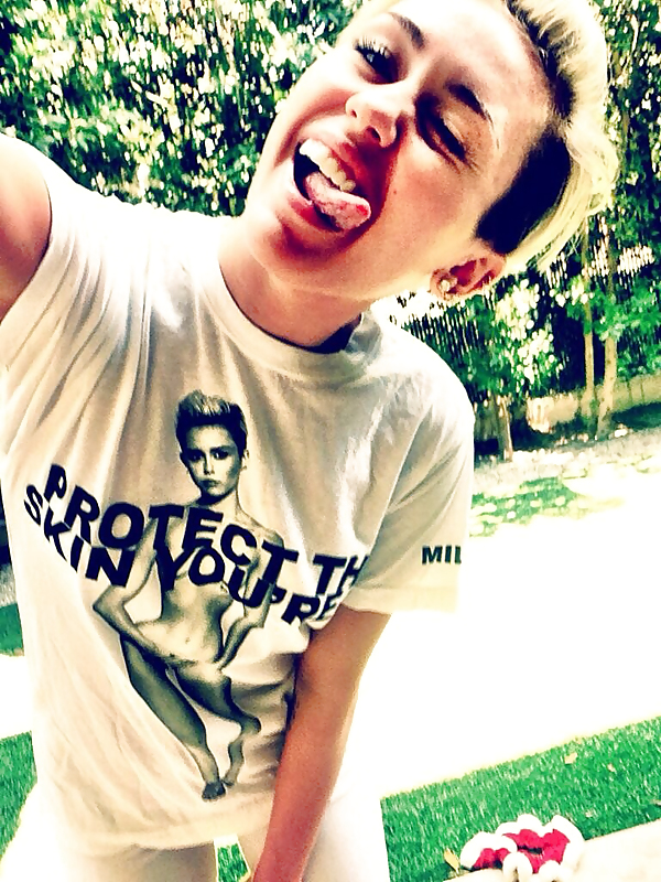 Miley cyrus mega colección 7
 #19965699