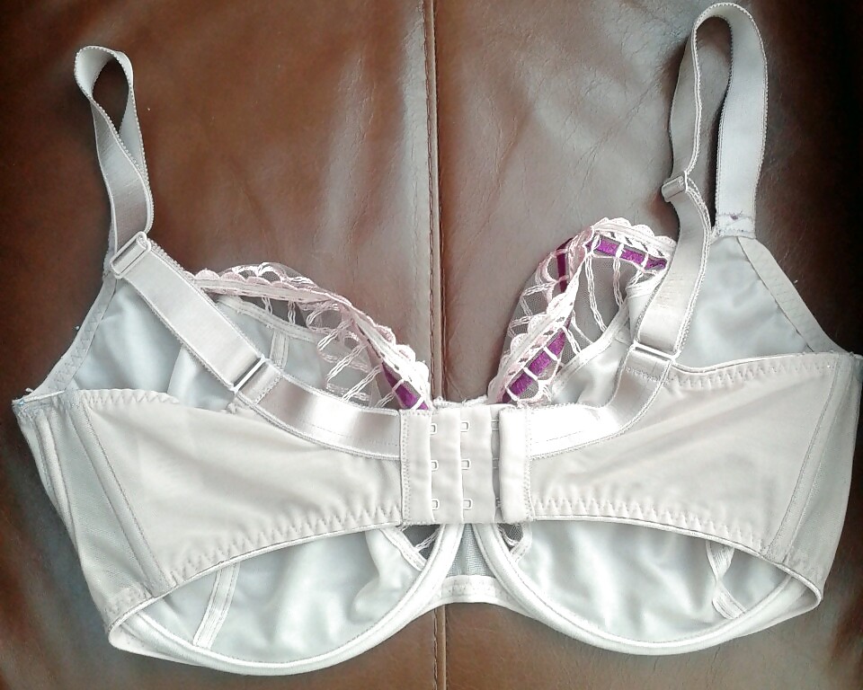 Colpi di reggiseno
 #22445299