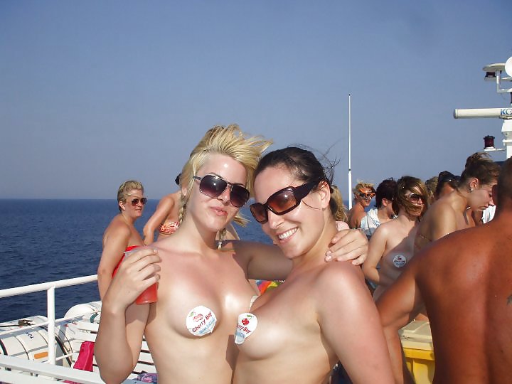 Amateur Girls on Holiday #6774210