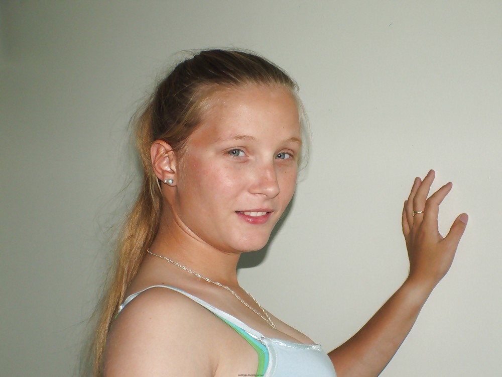 HOT AND NAKED #9317808