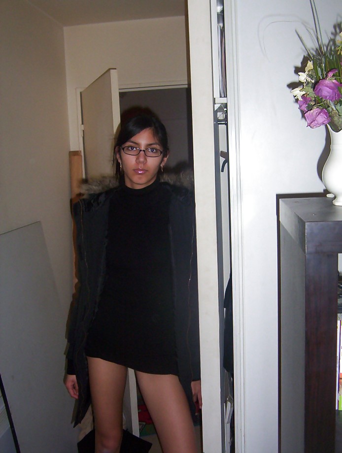 Sexy Brunette #3667079