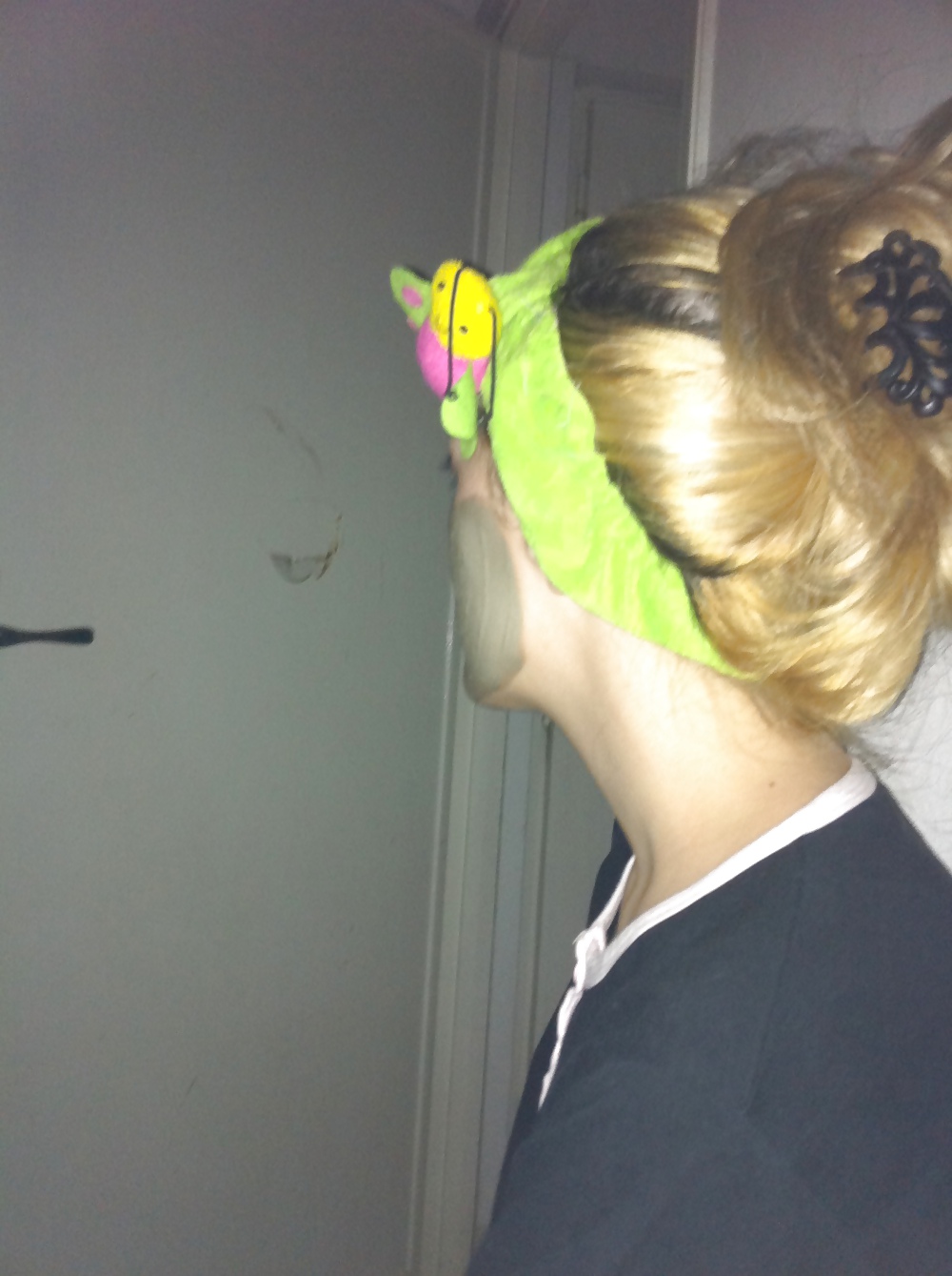 Extra non-public shots on my new furry friend (NHF)  #9583742