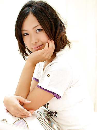 小林由佳さん、かわいい日本人女性。
 #3513618