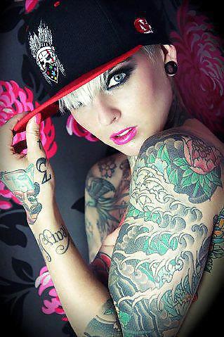 Tattoo models (female) 15.1 #18152862