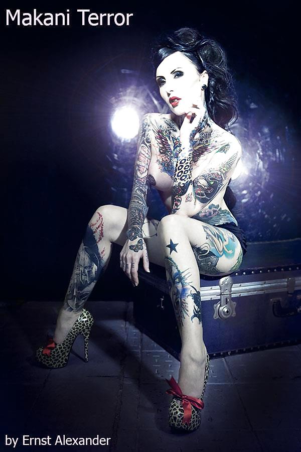 Tattoo models (female) 15.1 #18152996