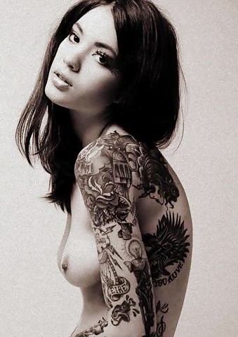 Even MORE tattooed chicks - Punk - emo #4299818