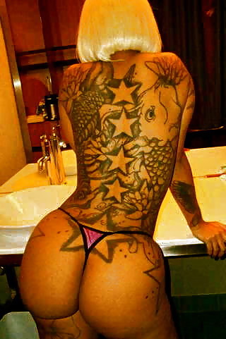 Aún más chicas tatuadas - punk - emo
 #4299866