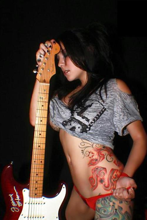 ハードロックなベイビーたち
 #15366302