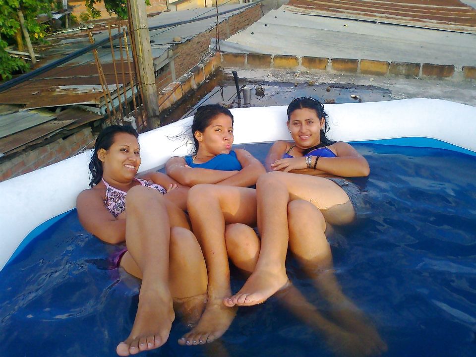 女性 (amiguitas 38)
 #12413721