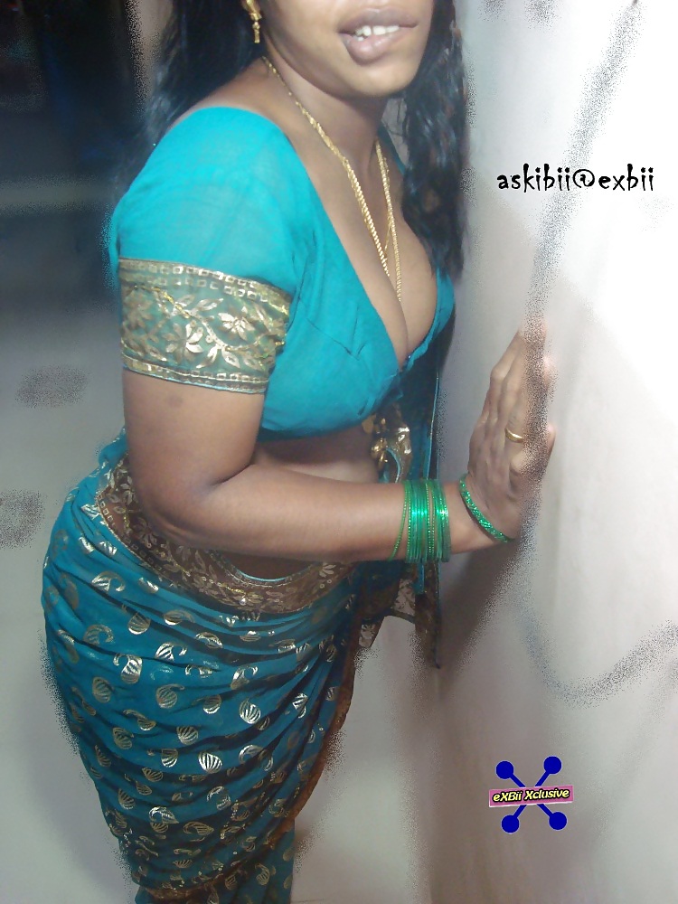 Posa sexy in sari!
 #18797205