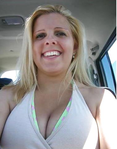 Cleavage in automobile #9301172