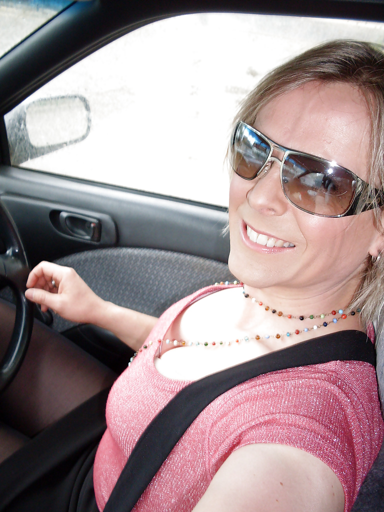Cleavage in automobile #9301293