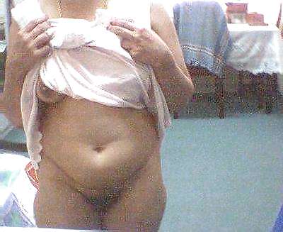FAT AND OLD ARAB WOMEN #4861379