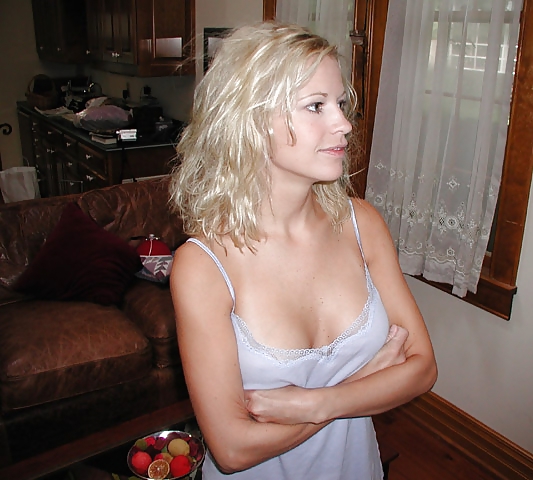 Blond #3464826