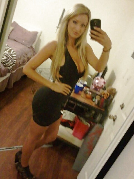 Self Shot Hotties From,SmutDates #6005935