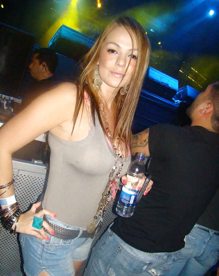 Latinas II #8694197