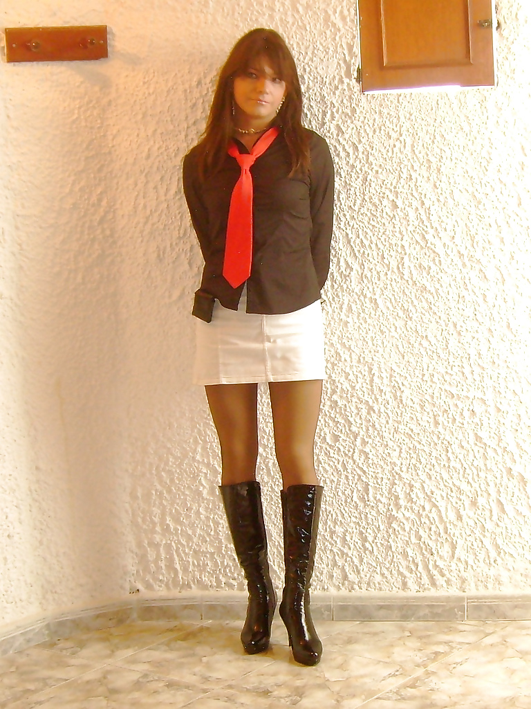 Jeune Crossdresser Chaude #14708044