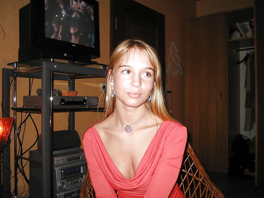 Chica a menudo visto en perfiles falsos
 #1182950