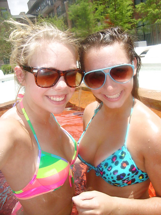 Putas al azar 4 
 #18910141