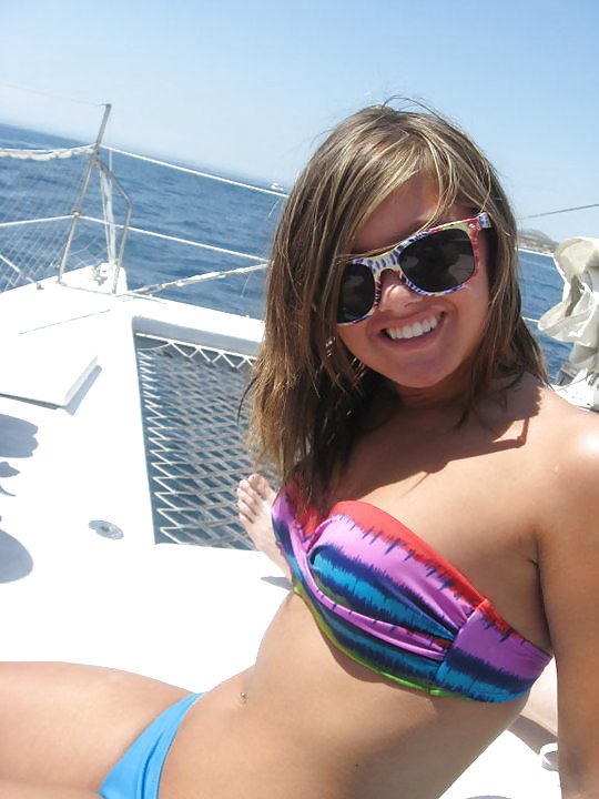 Putas al azar 4 
 #18910159