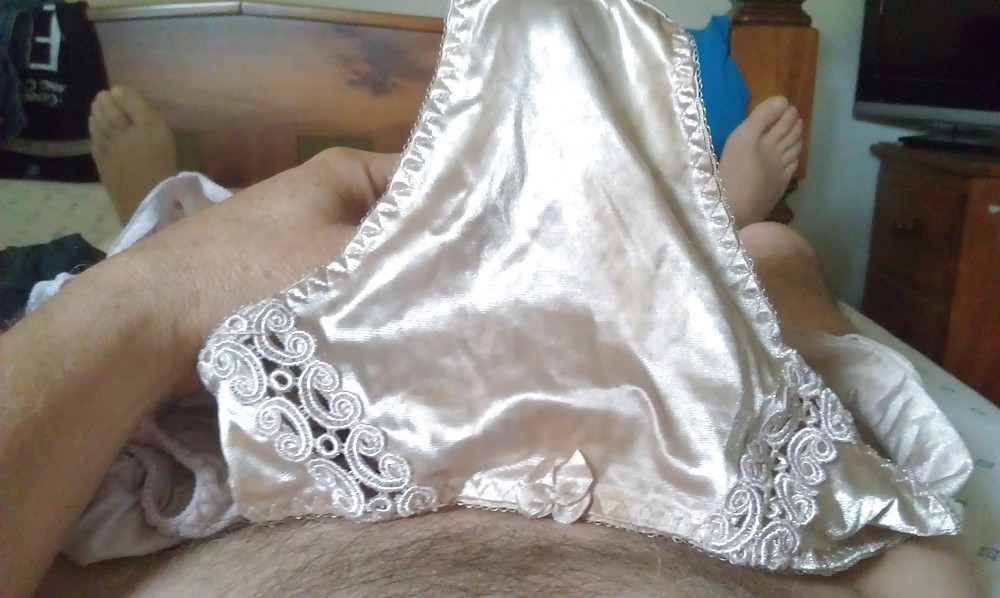 Panty masturbazione tempo. si prega di commentare.
 #15287481