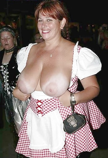 Flashing in public #19355374