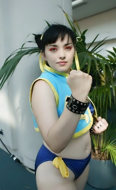 I love Chun Li so much I want to be her! #2725043