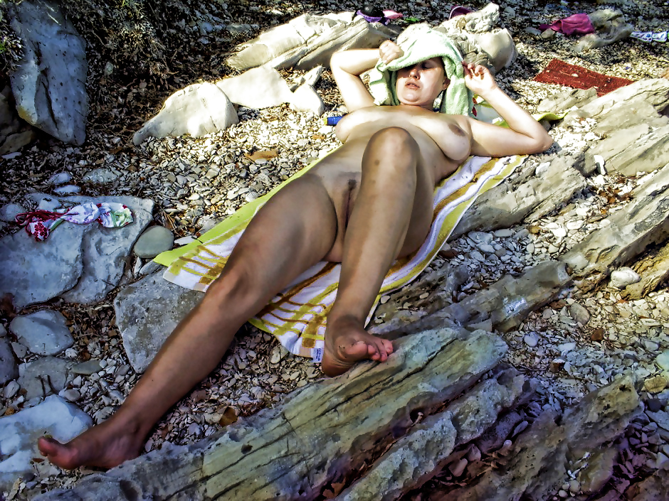 Photoshop fun ( naked on the beach ) #4943445