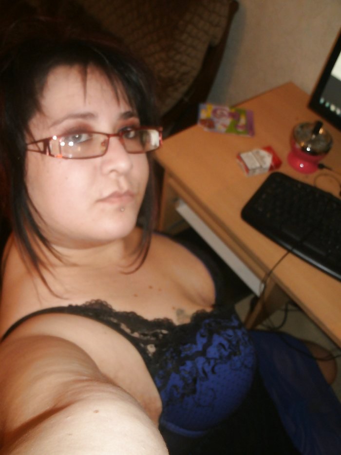 EMILIE 26 ans de DIJON #12990949