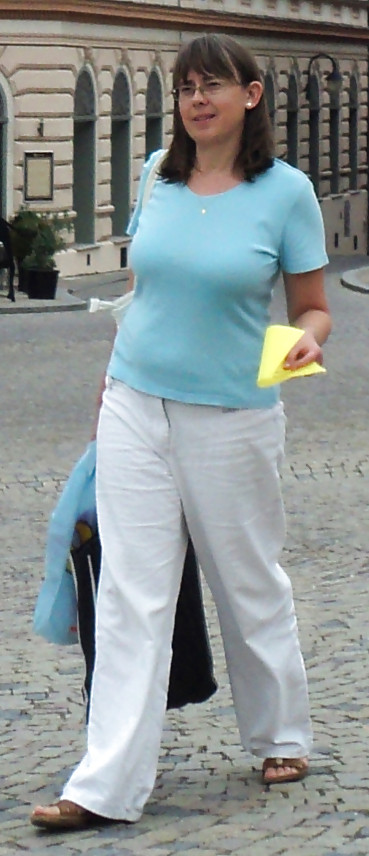 Voyeur Candid Road Photographs - Massive Boobs #9997460