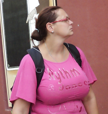 Voyeur Candid Road Photographs - Massive Boobs #9997534