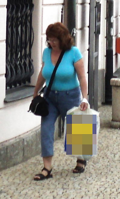 Voyeur Candid Road Photographs - Massive Boobs #9997721