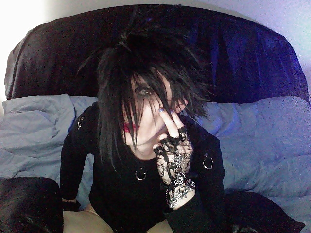 Gothic tease sulla mia webcam
 #14256183
