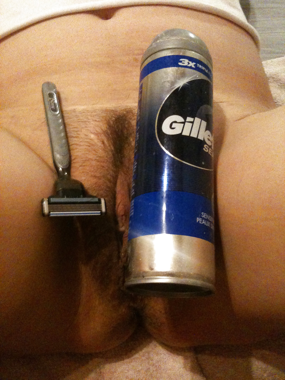 Entretien de petits jardin avant degustation
 #18265608