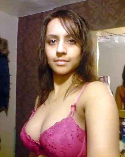 Indian girl self shot pics #7316060