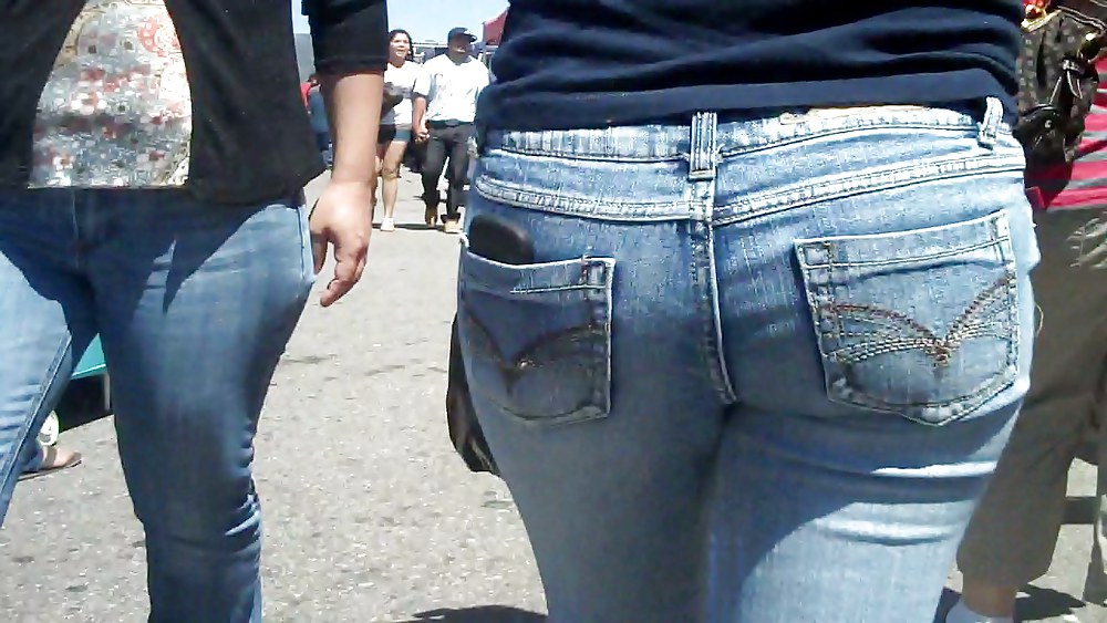 Edible butt and ass so nice in them jeans  #3672724