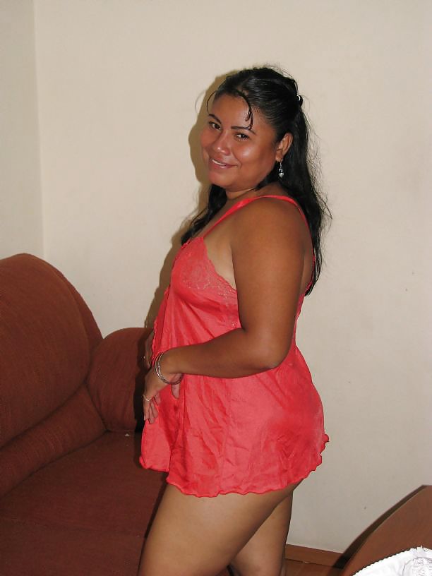 Gordita y Que - 13 - Red Dress Chubby #8941881