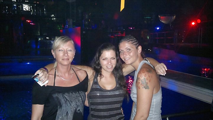 Bitte Geben Sie Die Liebe Zu Dieser MILF - Natascha - #17191247