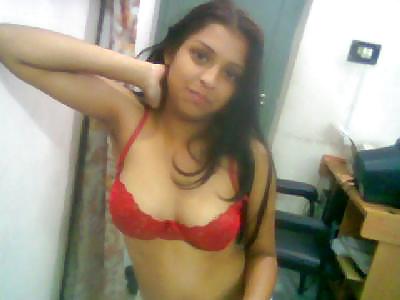 Indian desi babes undercover (aggiornato quotidianamente)
 #6560612