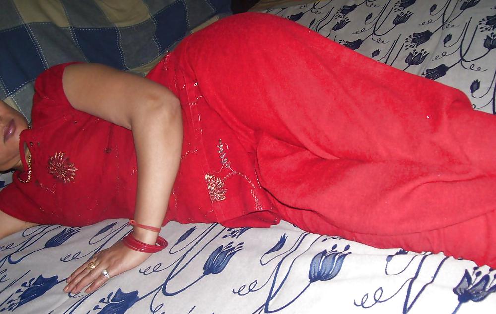 INDIAN DESI BABES UNDERCOVER (UPDATED DAILY) #6561267